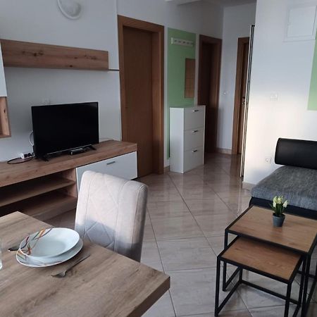 Apartmani Suncev Sjaj ريتنا المظهر الخارجي الصورة