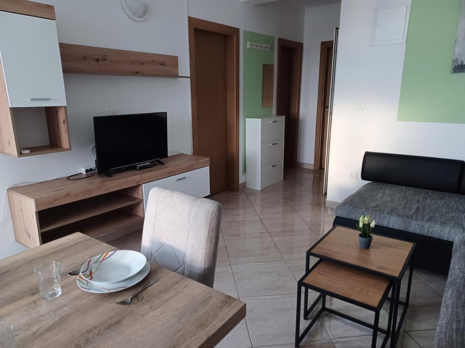 Apartmani Suncev Sjaj ريتنا المظهر الخارجي الصورة